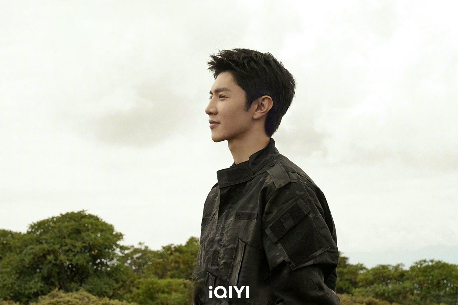 《白色橄欖樹》殺青特輯！陳哲遠挑戰陽剛軍人！梁潔成功上位，取代這2位當女主？！