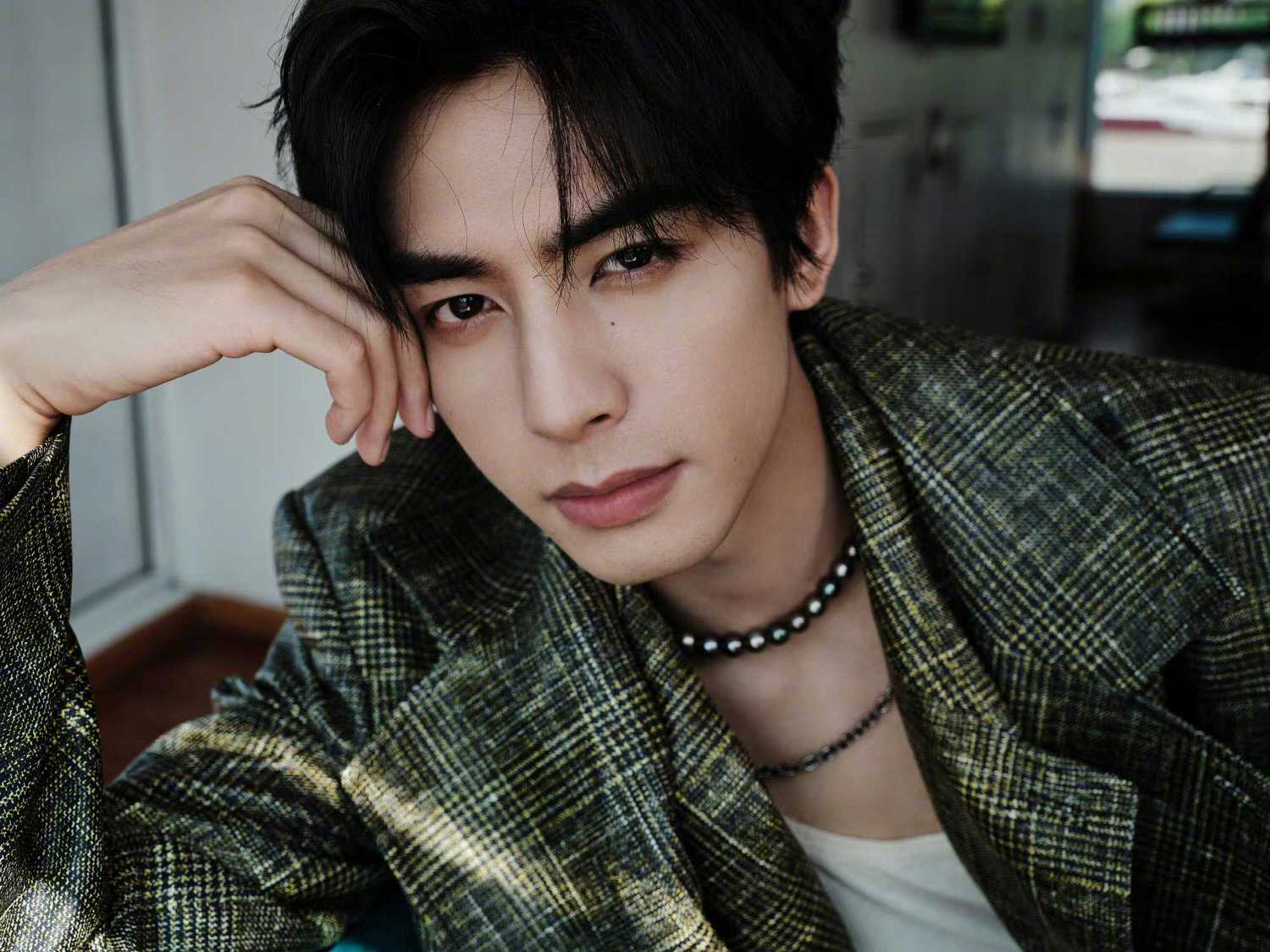 《七根心簡》開機，宋威龍「顏霸」男神登場！劉浩存口碑能否成功逆襲？！