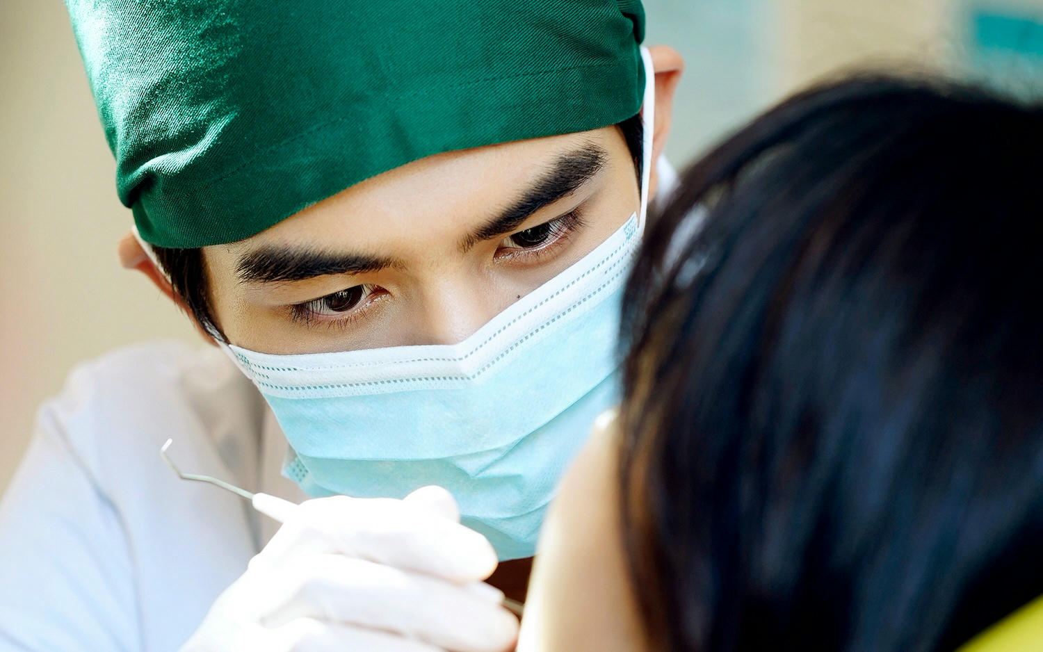 盤點7位高顏值白大掛帥醫生，唐曉天、丁禹兮、龔俊才貌兼具，你最想讓誰當主治醫師？