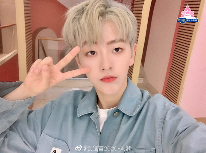 選秀成新人戰場！楊冪公司王藝瑾有望成為下一個熱巴？PK趙麗穎的這位人氣師妹！