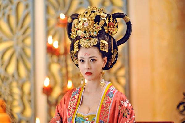 周海媚病逝享年57歲！生前代表作豐富，周芷若、楊淑妃、滅絕師太都很亮眼！