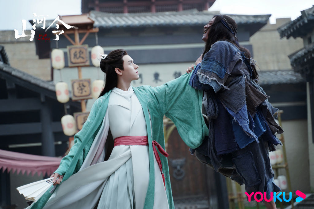 精選６位古裝瘋批人物，澹台燼瘋魔代表，人間反派逆襲、瘋到巔峰！