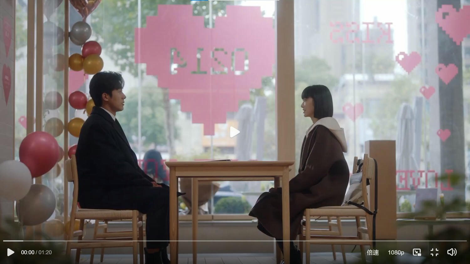 《很想很想你》３大亮點！檀健次超蘇聲控，周也唱「小命最重要」，言情教母灑糖甜度超標！