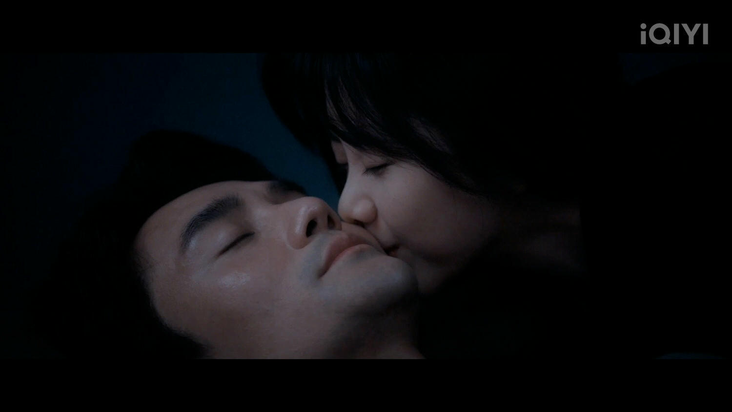 《向風而行》譚松韻倒追王凱喊好累！結局感情發展令粉絲操碎心！