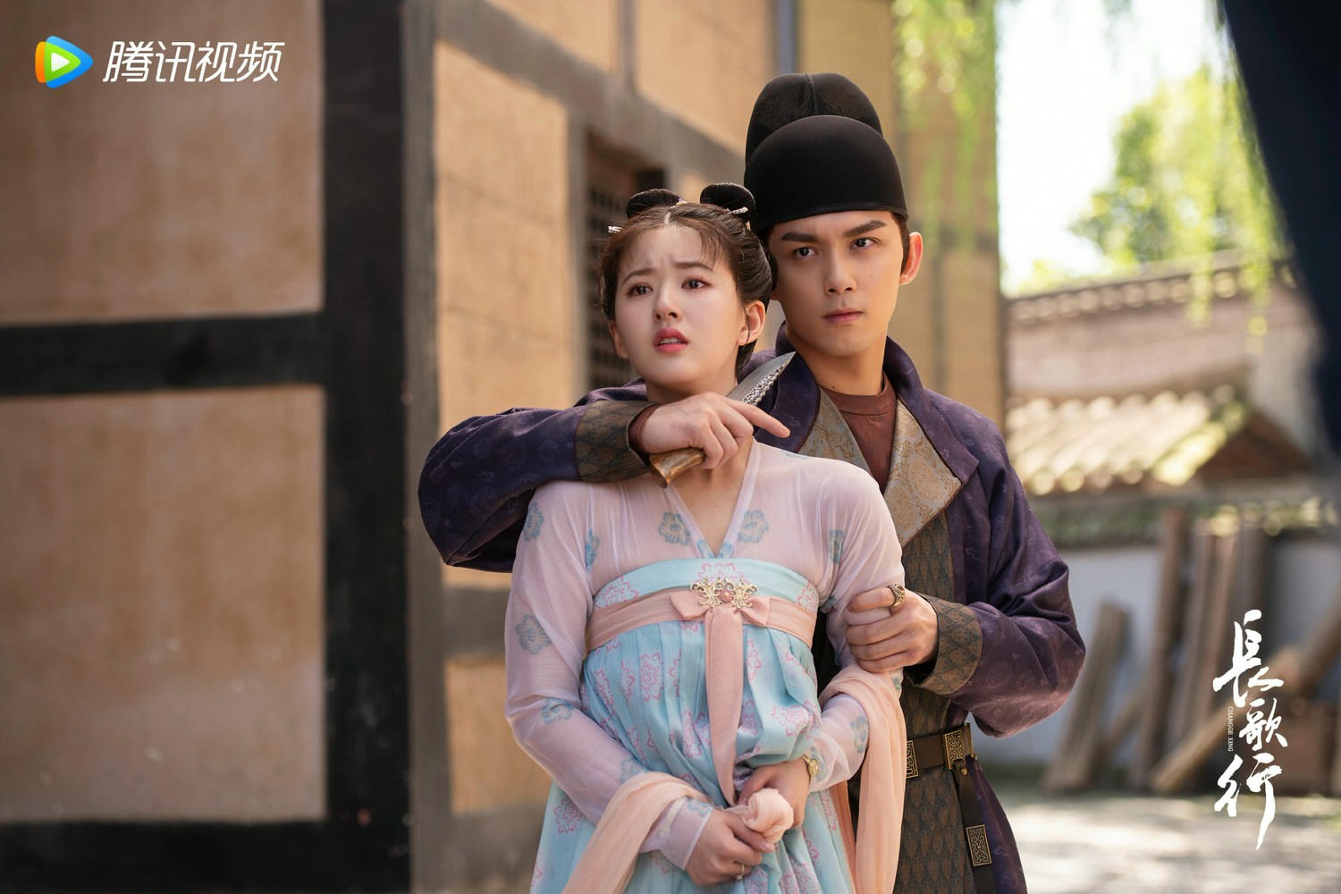 盤點１２對「二搭ＣＰ」！羅雲熙、成毅是二搭王，這對再續戲緣ＣＰ「適配度」最高？！