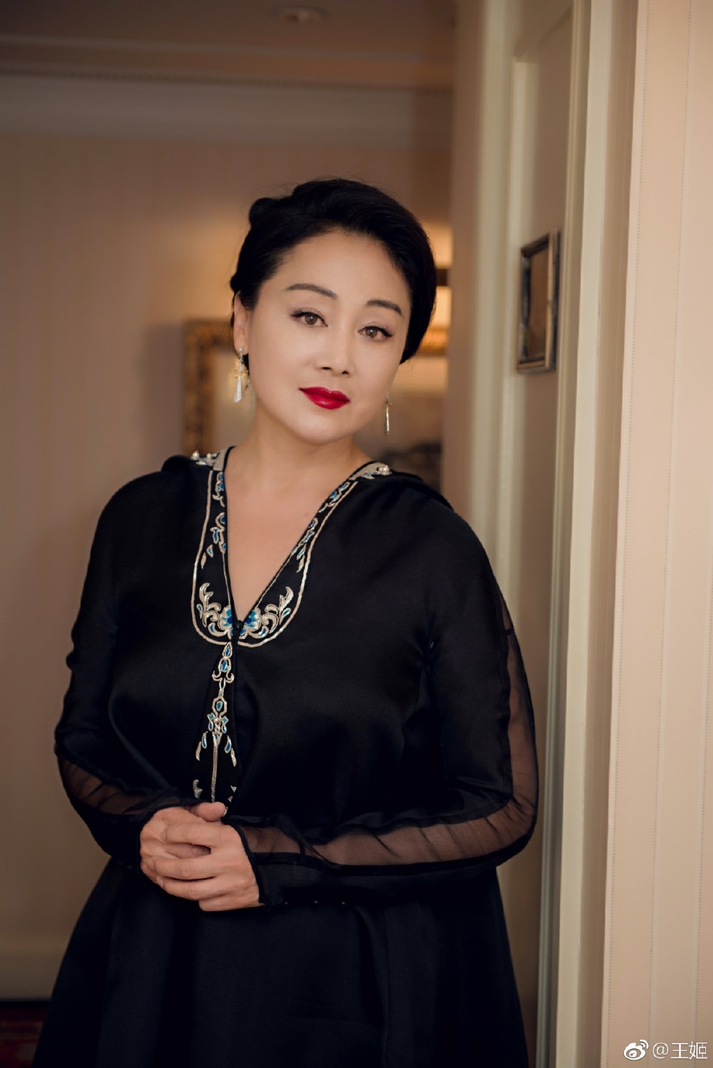 2021陸劇》啊！故鄉的雲(原名：別了，拉斯維加斯)｜吳奇隆、王子文主演電視劇介紹、第一集開播時間、劇情預告片花絮