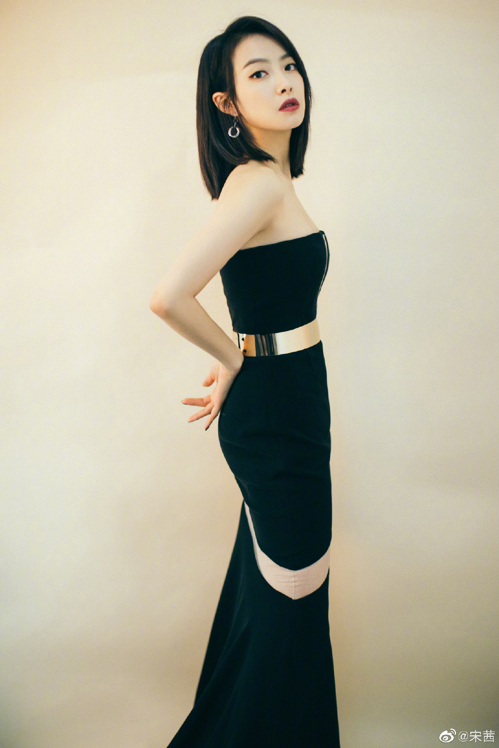 2021陸劇》陌生的戀人｜宋茜、歐豪主演電視劇介紹、第一集開播時間、劇情預告片花絮