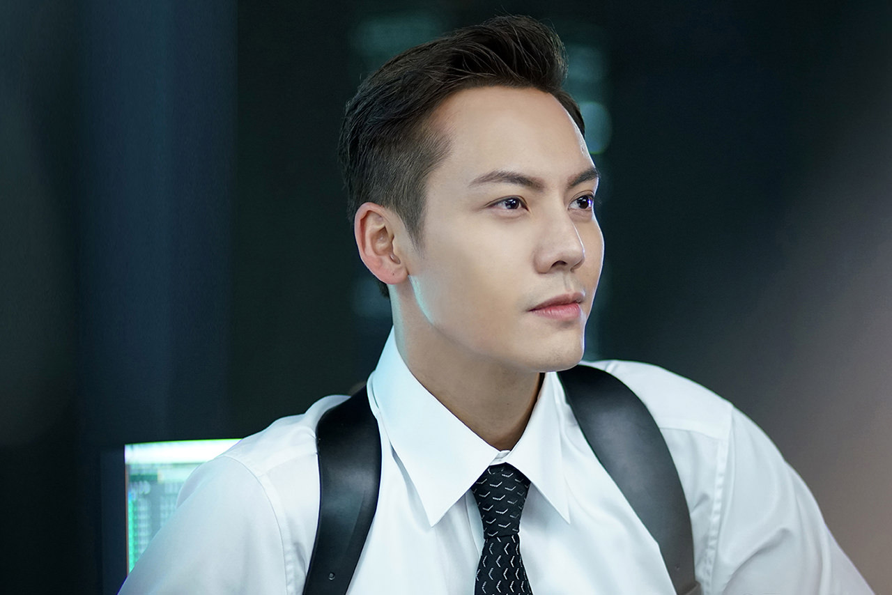 《風暴舞》開播好評!陳偉霆化身「行走撩妹機」,娜扎因演技反轉再上熱搜! - 第1張圖 風暴舞-陳偉霆