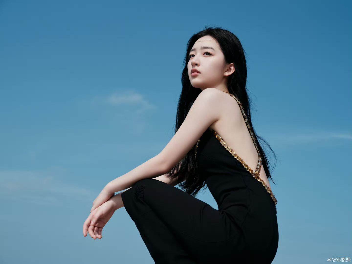 盤點8位待爆「00後小花」|向涵之、包上恩崛起!孫珍妮、趙今麥衝刺當頂流!? - 第17張圖 盤點8位待爆「00後小花」|向涵之、包上恩崛起!孫珍妮、趙今麥衝刺當頂流!?