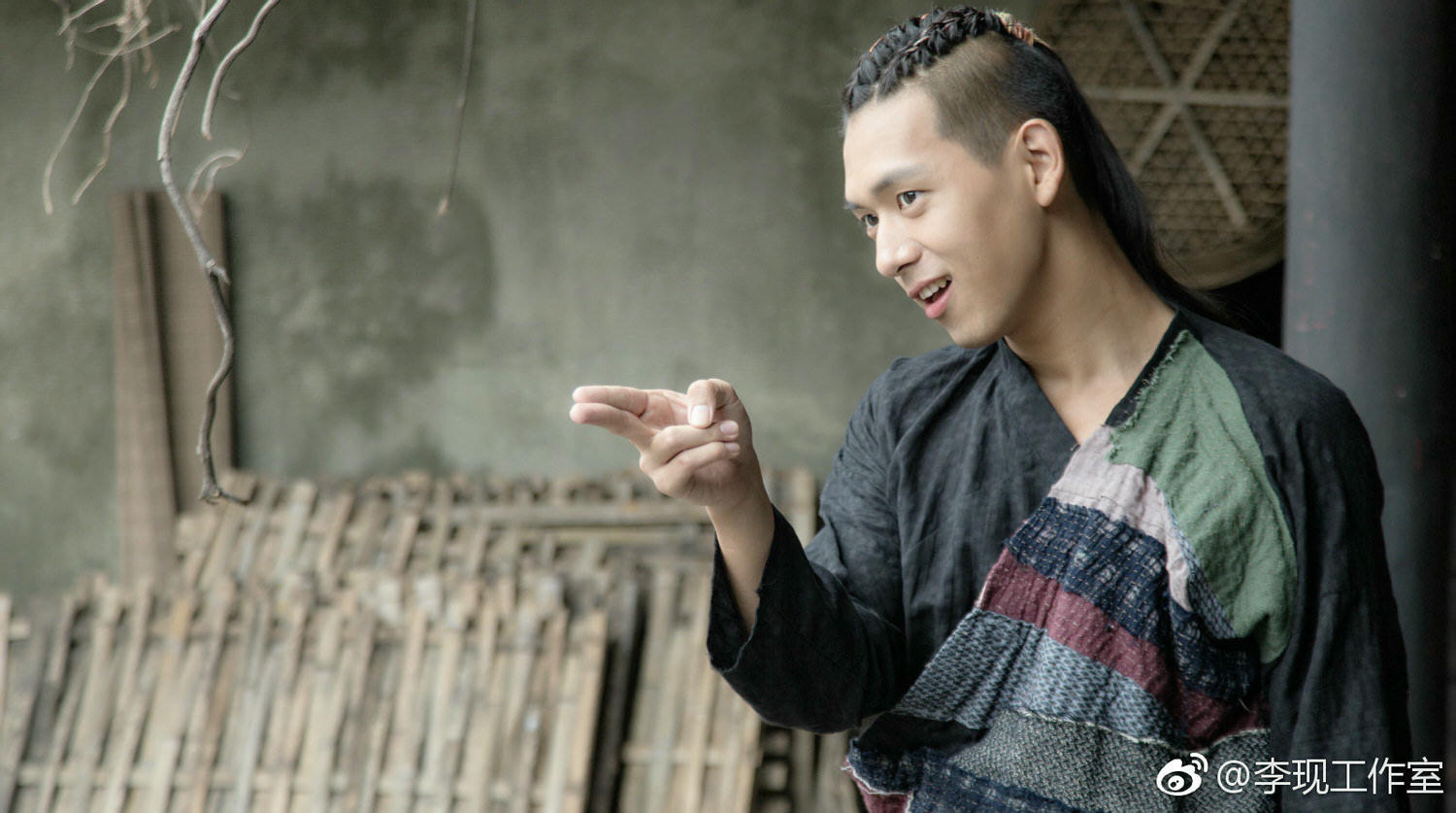 盤點李現８部必看陸劇｜現偶純元回歸霸屏！《春色寄情人》尺度拉滿，性張力爆棚！